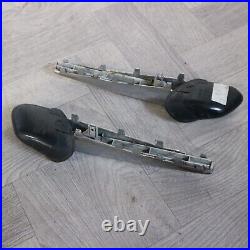 BMW E92 M3 Wing Badge Grille Indicator Front Left & Right Pair 8046501 8046502