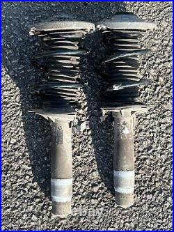 BMW F80 M3 F82 M4 Pair Front Shock Assembly Left and Right 31312284787 2284788