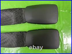 Bmw 2 Series F46 Pair Of Front Seat Belt Driver + Passenger 7313303 2014-2018