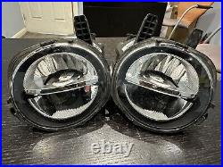 GENUINE Bmw Fog Light Front 7560400001 and 7560400000 PAIR LEFT AND RIGHT